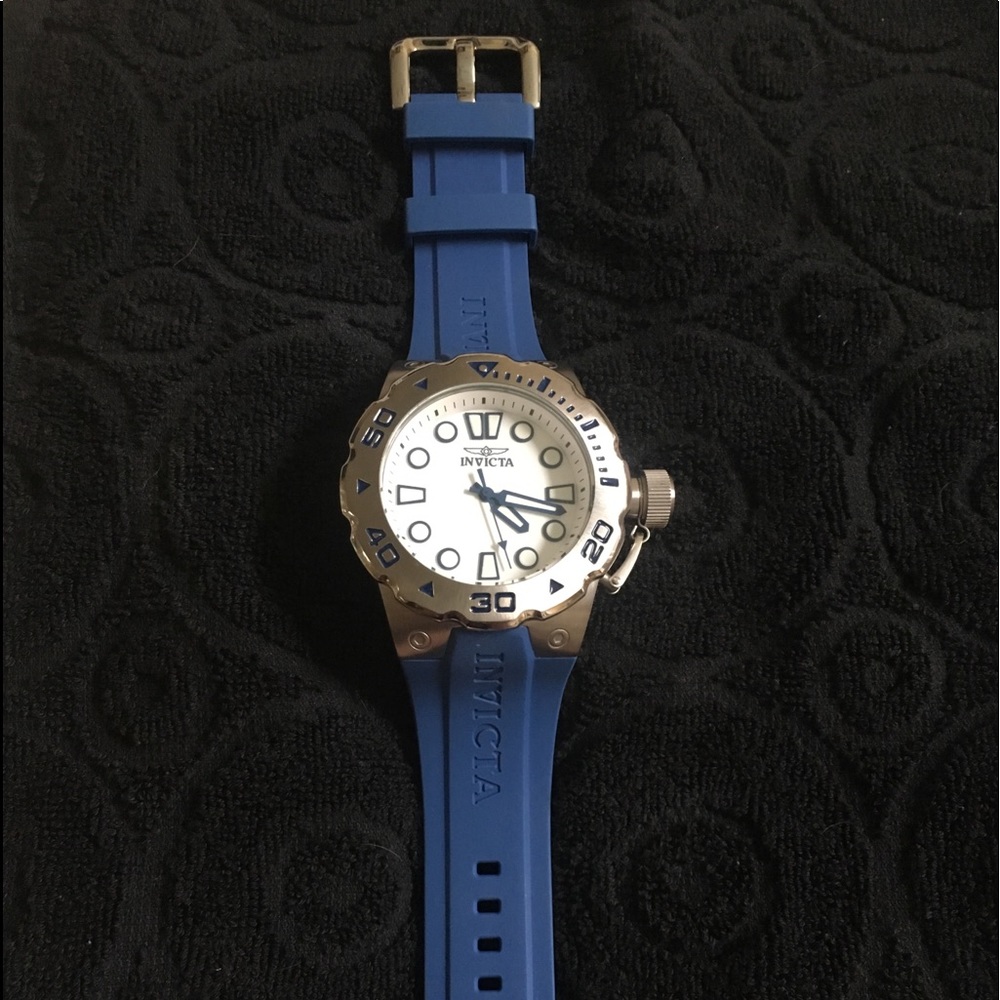 INVICTA pro diver men’s large watch never worn